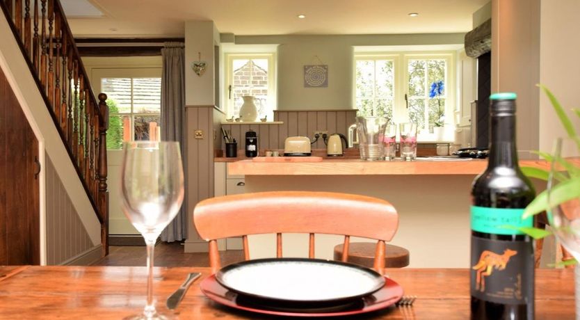 Photo of 2 Bed in Holymoorside