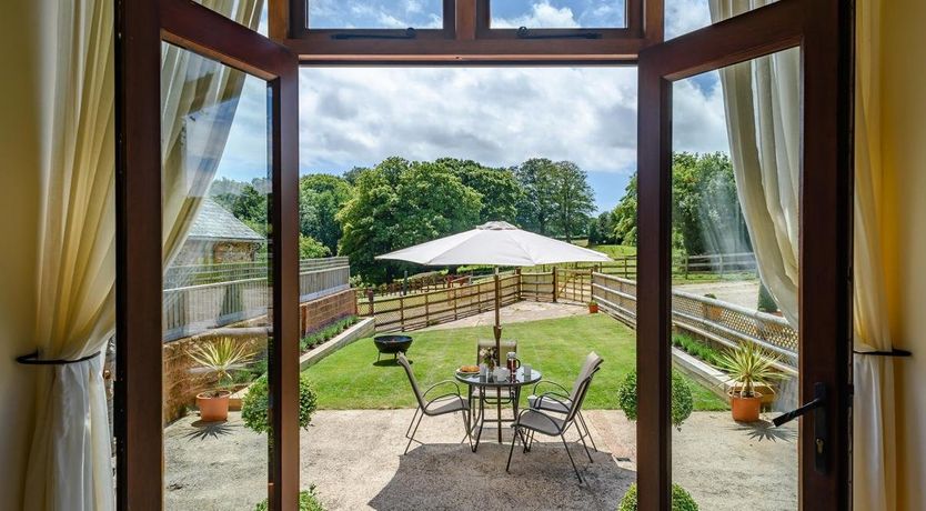 Photo of 2 Bed in Sidbury