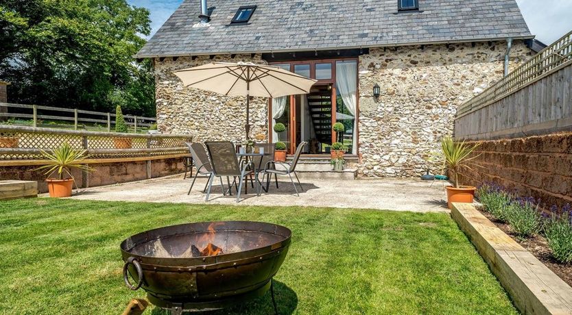 Photo of 2 Bed in Sidbury