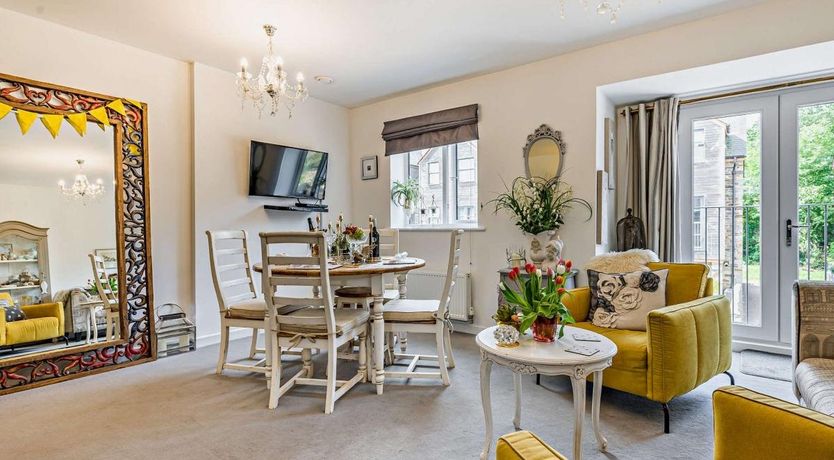 Photo of in Charlestown (50111)