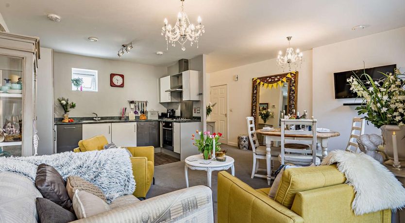 Photo of 2 Bed in St. Austell