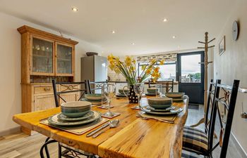 3 Bed in Blandford Forum Holiday Cottage