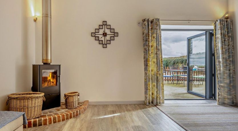 Photo of 3 Bed in Blandford Forum