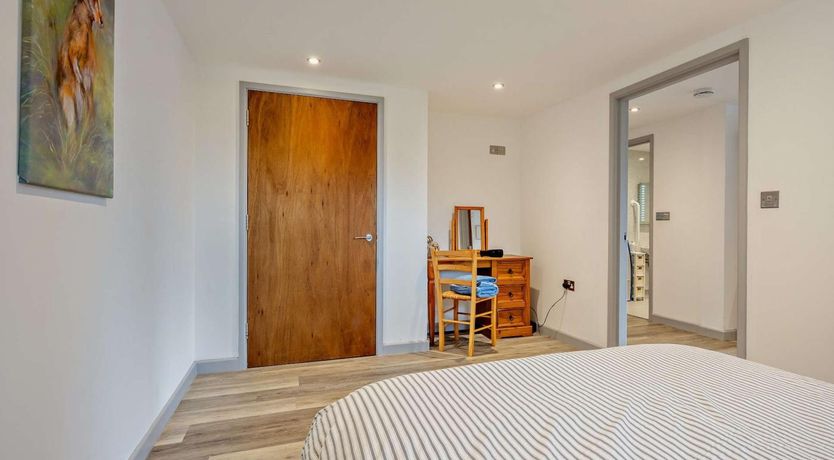 Photo of 3 Bed in Blandford Forum