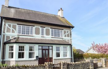 Minffordd Holiday Cottage