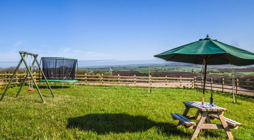 Photo of 1 Bed in Yarnscombe