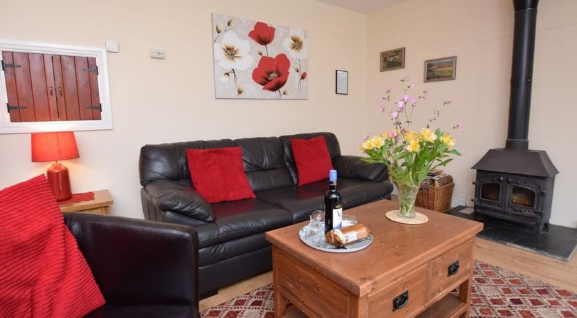 Photo of 1 Bed in Yarnscombe