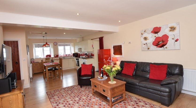 Photo of 1 Bed in Yarnscombe