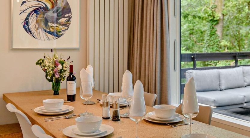 Photo of 3 Bed in Beaulieu