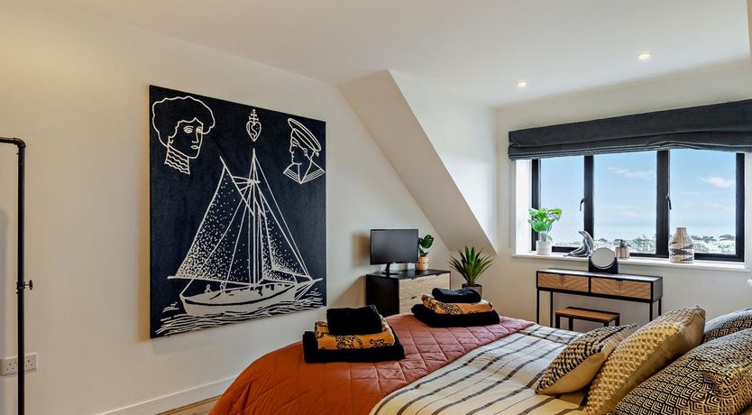 Photo of 2 Bed in Ruan Minor