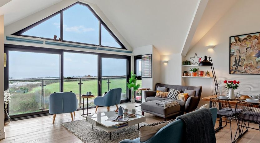 Photo of 2 Bed in Ruan Minor