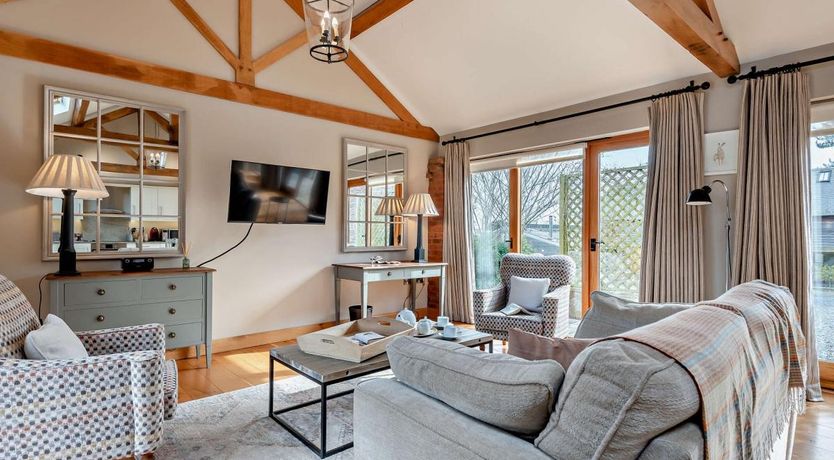 Photo of 2 Bed in Pencombe