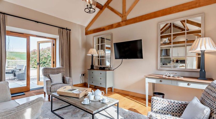 Photo of 2 Bed in Pencombe