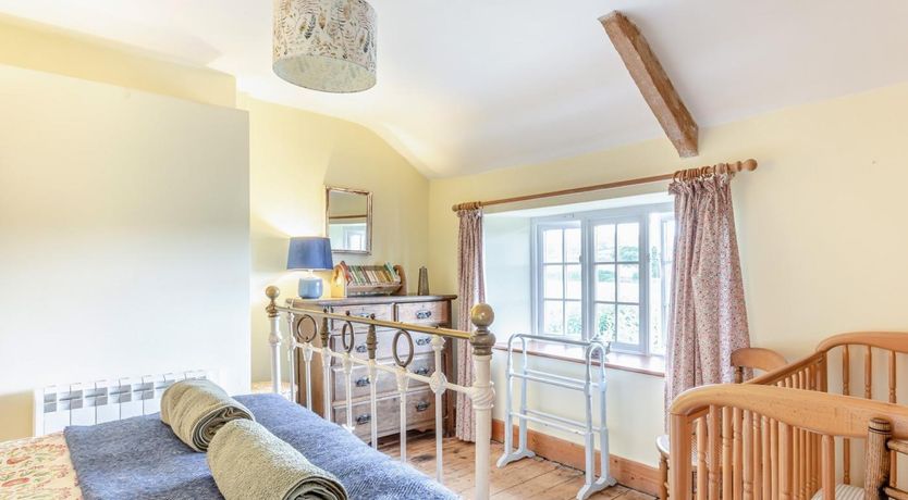 Photo of 3 Bed in Dorchester