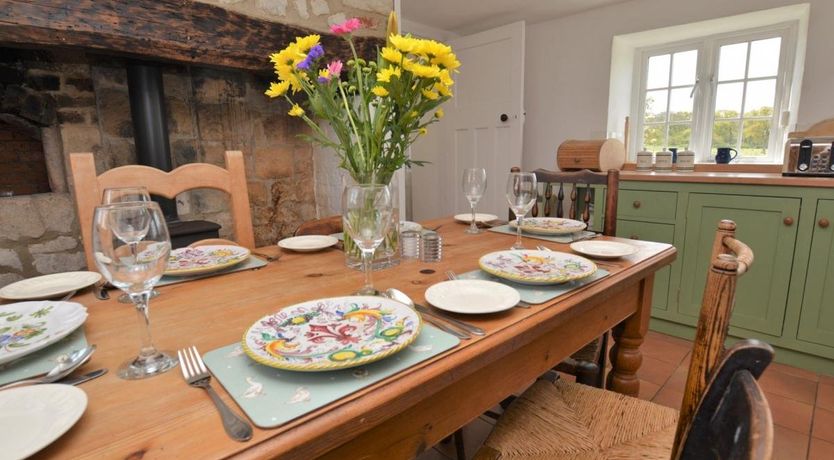 Photo of 3 Bed in Hilfield