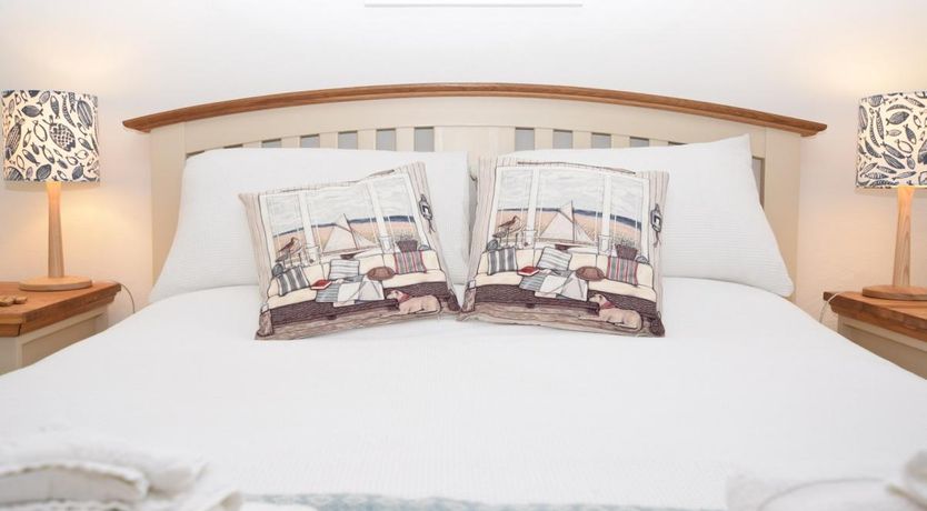 Photo of 2 Bed in Wheal Butson