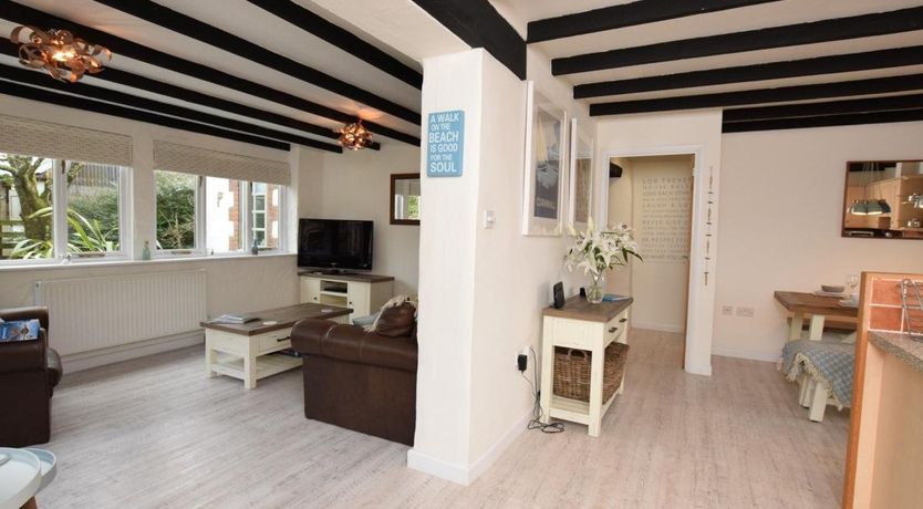 Photo of 2 Bed in Wheal Butson