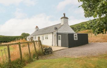 Ty Hen Holiday Cottage