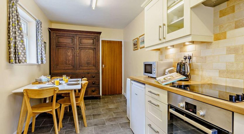 Photo of 5 Bed in Outgate