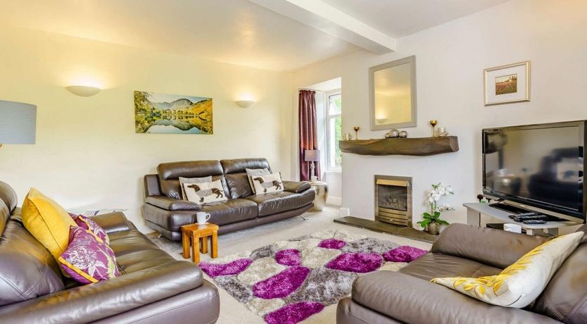 Photo of in Hawkshead Village (LLH40)