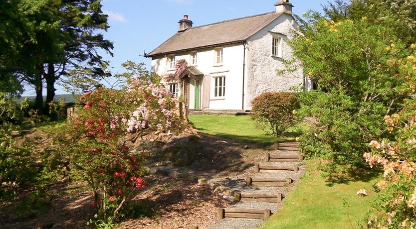 Photo of in Hawkshead Village (LLH44)