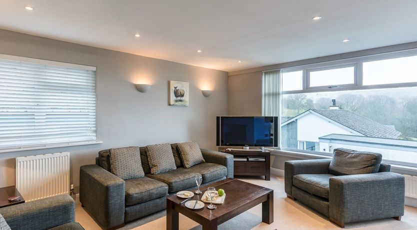 Photo of 4 Bed in Roger Ground