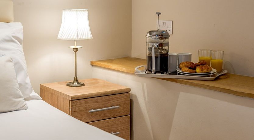 Photo of 4 Bed in Roger Ground