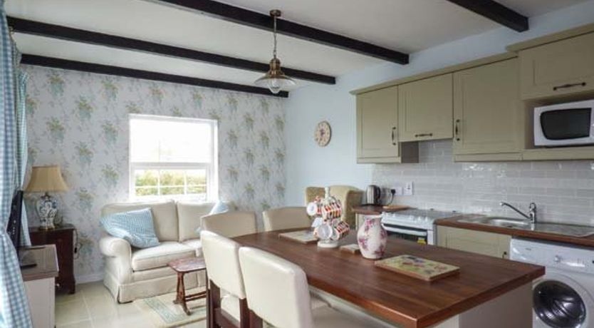 Photo of No.1 Apt, Brandy Harbour Cottage