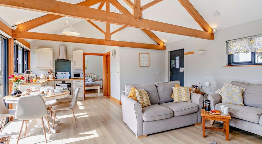 Photo of 1 Bed in Ashwater