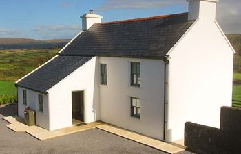 Nellie's Farmhouse Holiday Cottage