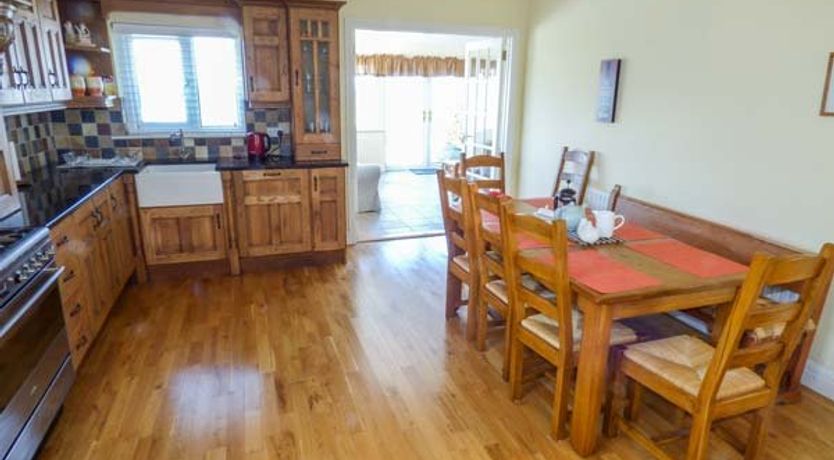 Photo of Sunset Beach Cottage