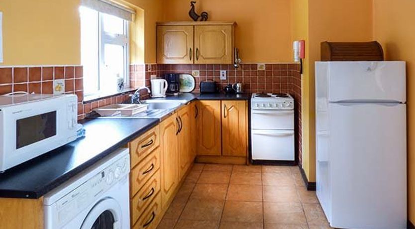 Photo of Rossbeigh Beach Cottage No 6