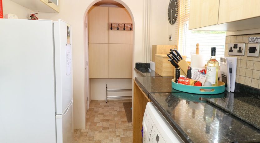 Photo of 2 Lock Cottages