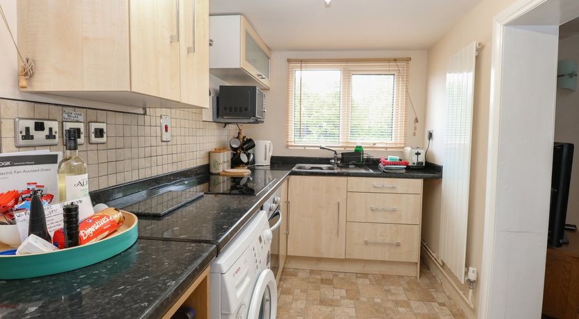 Photo of 2 Lock Cottages