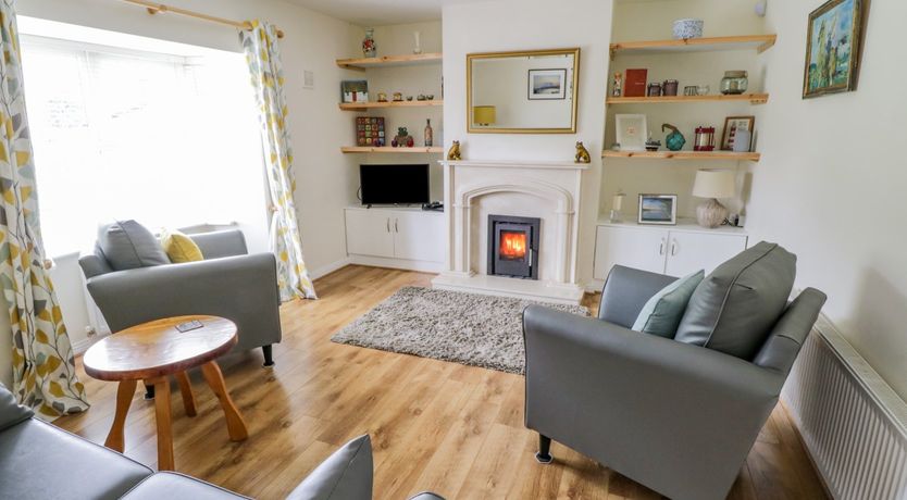 Photo of 2 Castle Cove