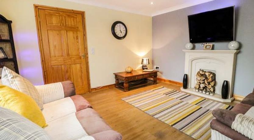 Photo of 1 The Old Smithy