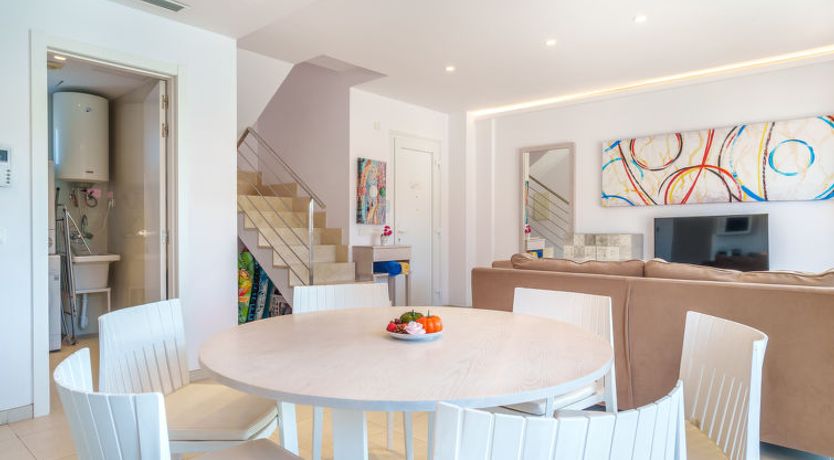 Photo of Teresa Beach 1