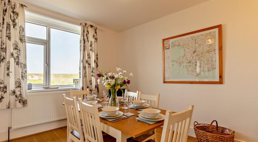 Photo of 3 Bed in Dale