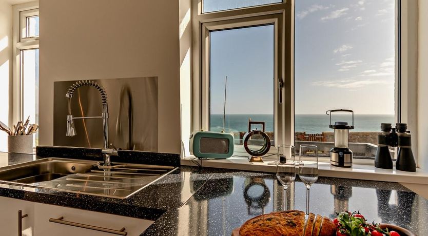 Photo of 3 Bed in Dale