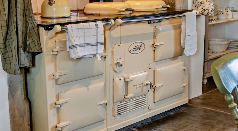 Photo of 3 Bed in Llanvihangel Crucorney