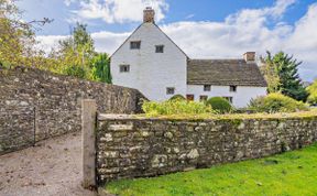 Photo of Cottage in South Wales