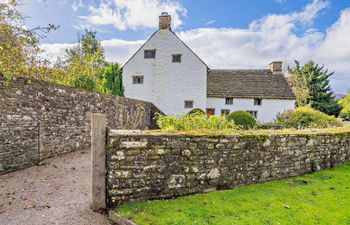 in Abergavenny  (SKN11) Holiday Cottage