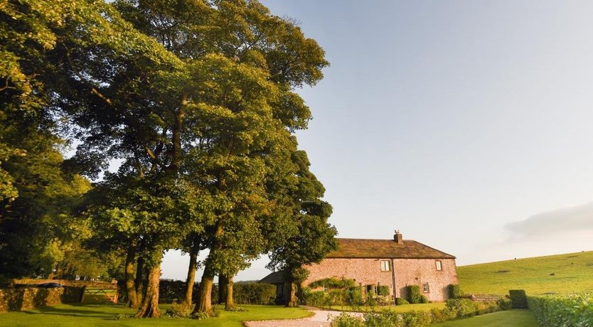 Photo of 2 Bed in Earl Sterndale