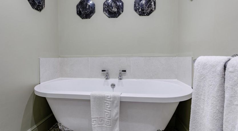 Photo of 2 Bed in Earl Sterndale