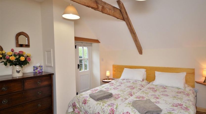 Photo of 2 Bed in Wheddon Cross