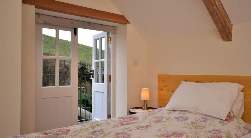 Photo of 2 Bed in Wheddon Cross