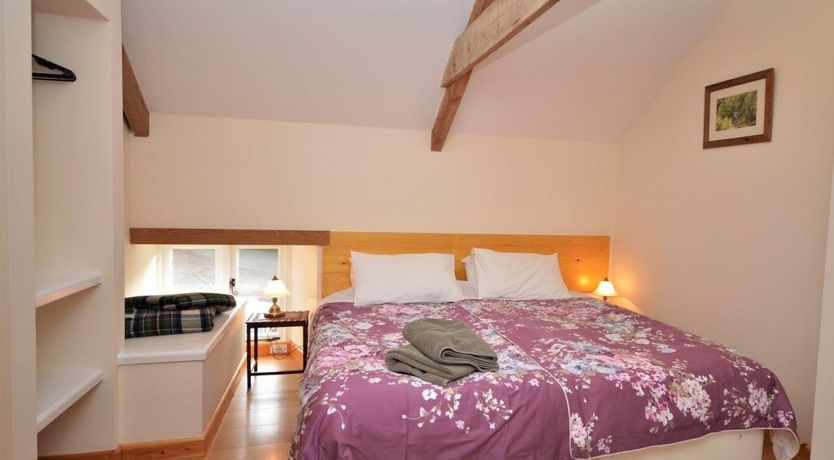 Photo of 1 Bed in Wheddon Cross