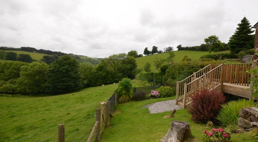 Photo of 1 Bed in Wheddon Cross