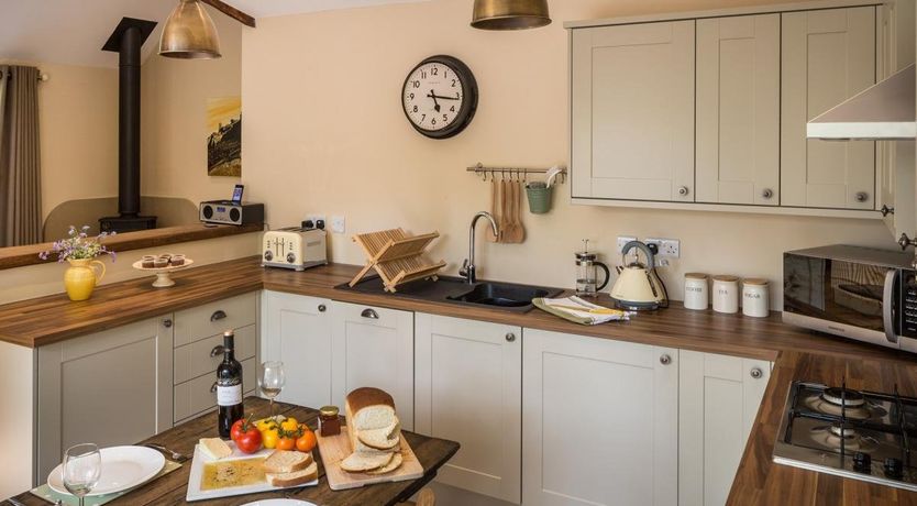 Photo of 2 Bed in Baslow