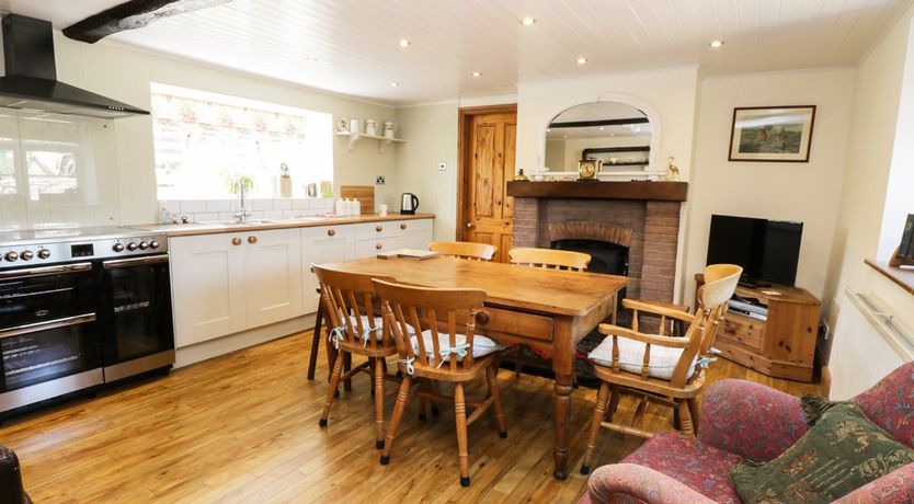 Photo of Auburn House